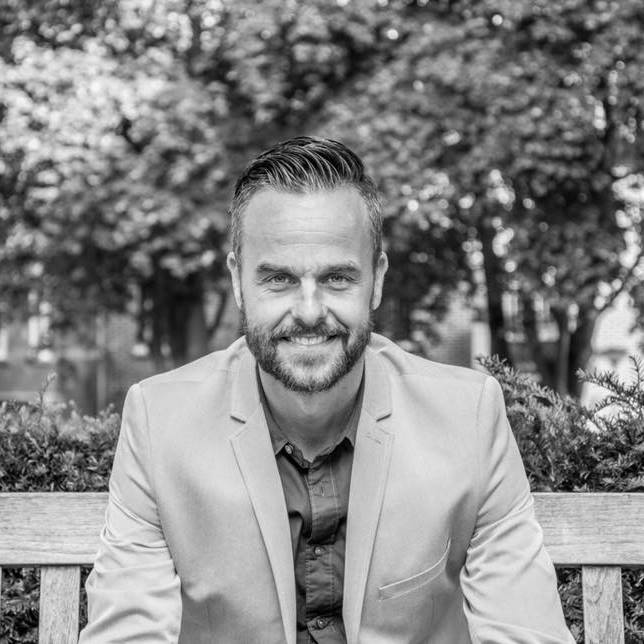 Dave Linssen ook volgend seizoen hoofdtrainer van SVM